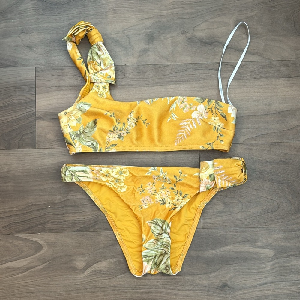 Zimmermann Amelie Bow One Shoulder Floral Print Bikini, worn twice! - Picture 3 of 6